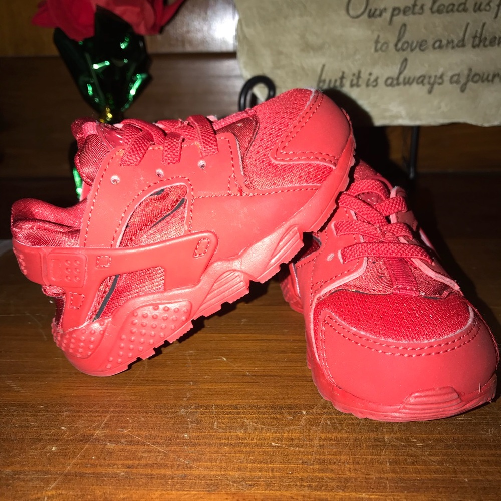 5c Nike Huraches